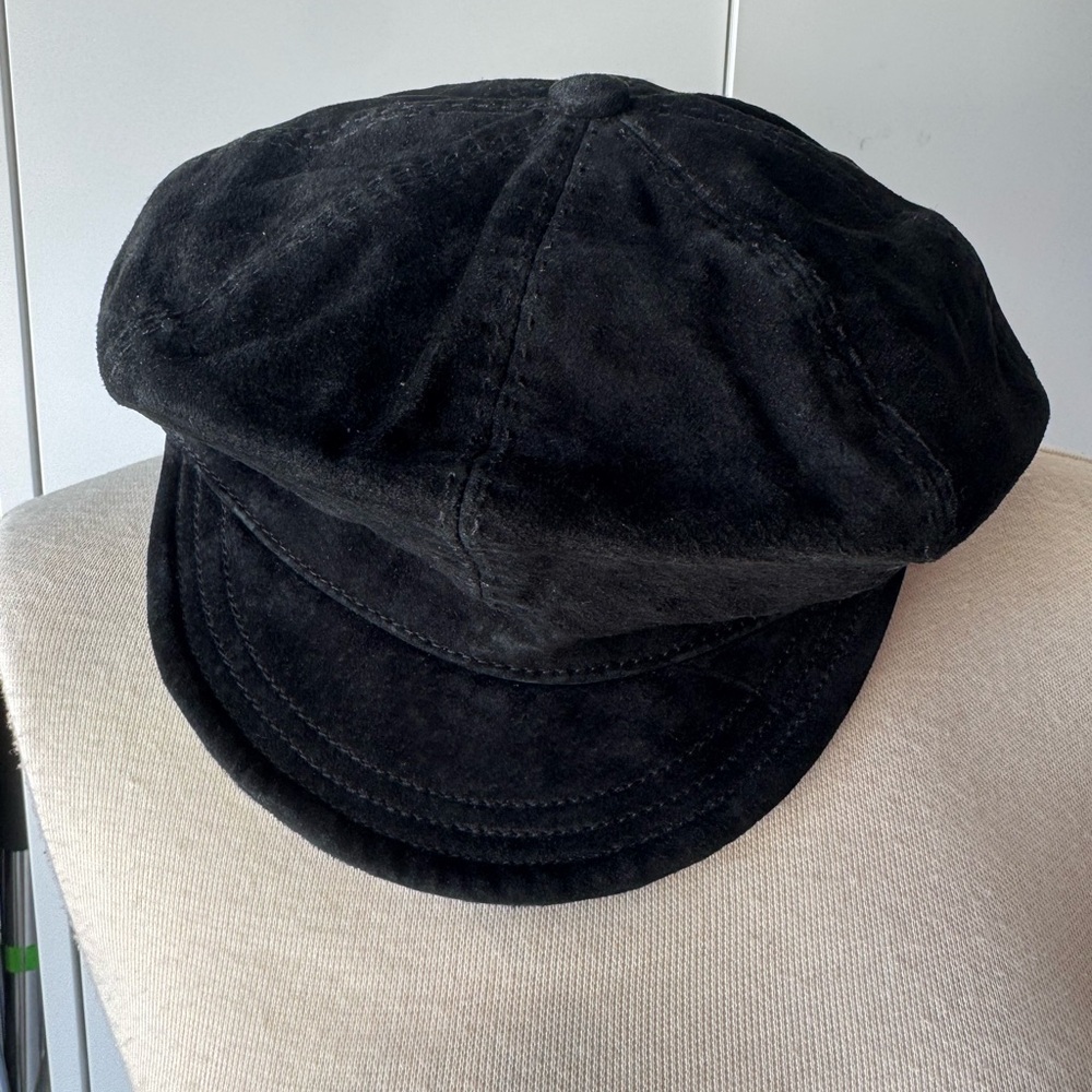 1970s Classic Black suede leather  Newsboy Cap